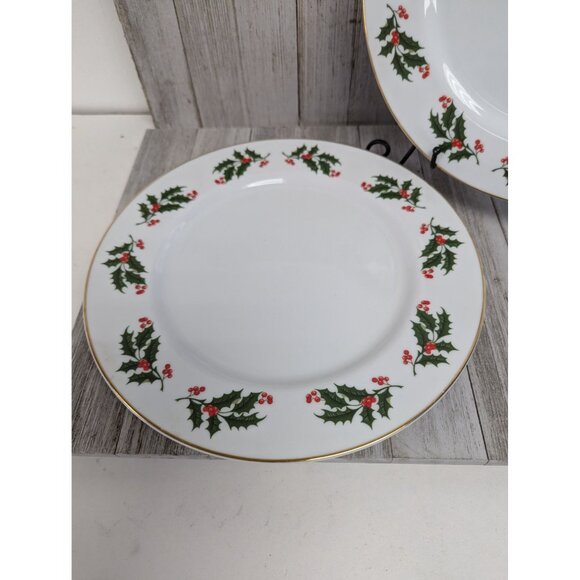 Mervyn’s set of 2 Dinner plates Christmas Holly Fine Porcelain Japan - Picture 2 of 7